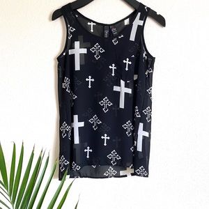 Black & White Sleeveless Top